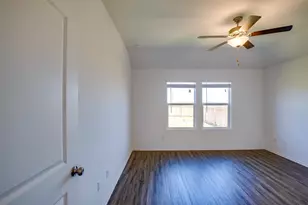 614 Milliner Loop, Hutto, TX 78634 - Photo 16