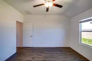 614 Milliner Loop, Hutto, TX 78634 - Photo 14
