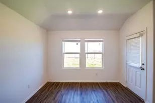 614 Milliner Loop, Hutto, TX 78634 - Photo 18