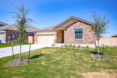 614 Milliner Loop, Hutto, TX 78634 - Photo 2