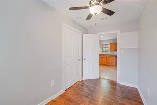 1709 Clifford Ave, Austin, TX 78702 - Photo 16