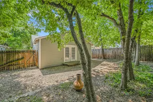 1709 Clifford Ave, Austin, TX 78702 - Photo 20