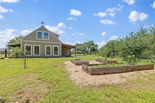 211 Pintail St, Kyle, TX 78640 - Photo 32