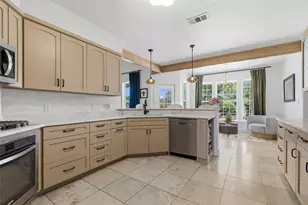 211 Pintail St, Kyle, TX 78640 - Photo 8
