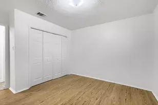10710 Topperwein Dr, Austin, TX 78758 - Photo 12