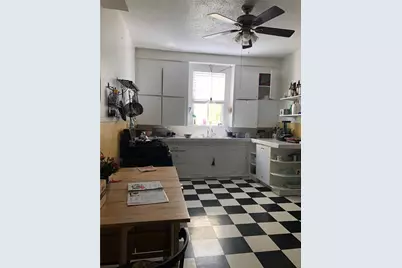 906 W 22nd Street #1, Austin, TX 78705 - Photo 2
