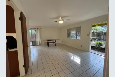804 E 32 1/2nd Street #A, Austin, TX 78705 - Photo 6