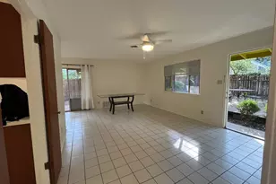 804 E 32 1/2nd St, Austin, TX 78705 - Photo 6
