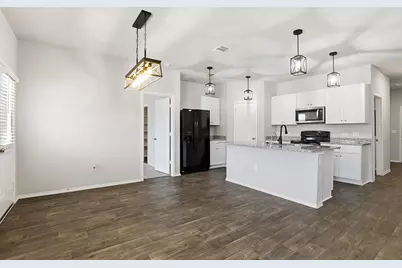 6005 Shanjia Drive, Austin, TX 78724 - Photo 2