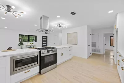 1305 Ridgehaven Drive, Austin, TX 78723 - Photo 10