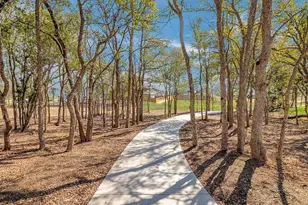 447 Lucky Ave, Elgin, TX 78621 - Photo 12