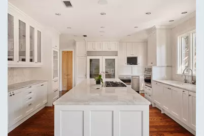 2701 Scenic Drive, Austin, TX 78703 - Photo 14