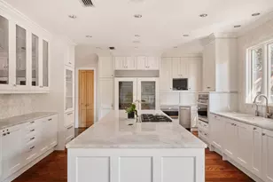 2701 Scenic Dr, Austin, TX 78703 - Photo 14