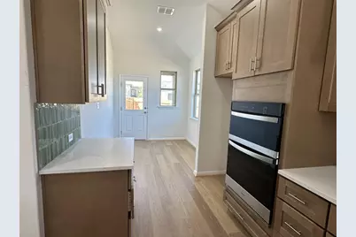 332 Glocken Lane, Kyle, TX 78640 - Photo 8