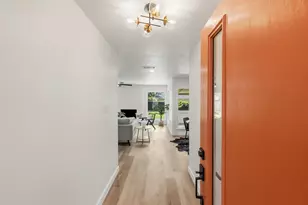 10411 Button Quail Dr, Austin, TX 78758 - Photo 4