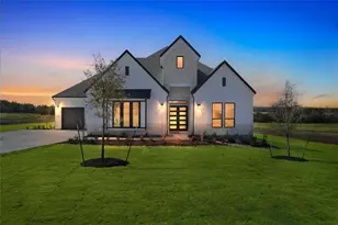 1209 Doelling Dr, Florence, TX 76527 - Photo 1