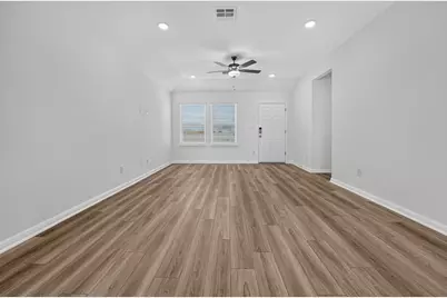 126 Christy Street, Hutto, TX 78634 - Photo 8