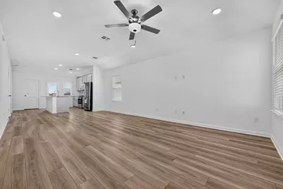 126 Christy Street, Hutto, TX 78634 - Photo 10