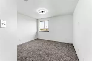 100 Serpentine Ln, Jarrell, TX 76537 - Photo 32