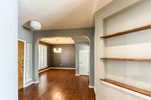 1745 Dapplegrey Ln, Austin, TX 78727 - Photo 6