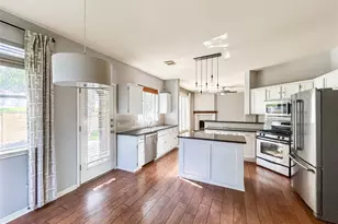 1745 Dapplegrey Ln, Austin, TX 78727 - Photo 14