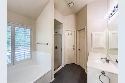 1745 Dapplegrey Lane, Austin, TX 78727 - Photo 18
