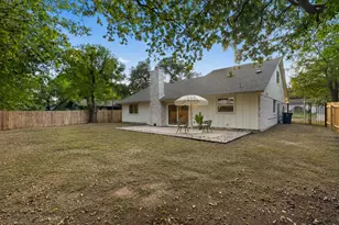 7405 Whispering Winds Dr, Austin, TX 78745 - Photo 22