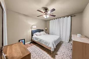 603 N Lewis Ave, Kerrville, TX 78028 - Photo 8