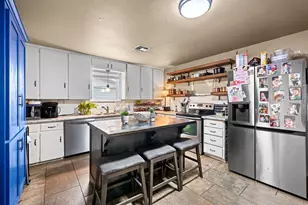 603 N Lewis Ave, Kerrville, TX 78028 - Photo 4