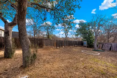 603 N Lewis Avenue, Kerrville, TX 78028 - Photo 14