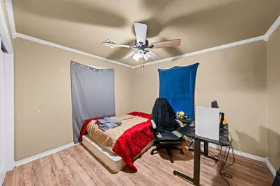 603 N Lewis Avenue, Kerrville, TX 78028 - Photo 10