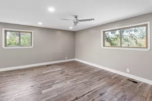 902 Sherwood Forest Dr, Granite Shoals, TX 78654 - Photo 6