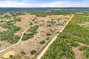 561 Broken Bit Trl, Dripping Springs, TX 78620 - Photo 38