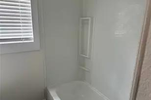 911 E 48th St, Austin, TX 78751 - Photo 12