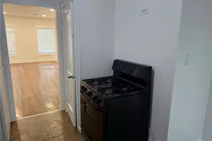 911 E 48th St, Austin, TX 78751 - Photo 8
