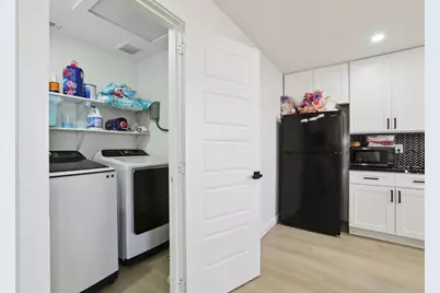 194 Tulipan Lane, Del Valle, TX 78616 - Photo 34