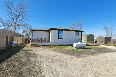 194 Tulipan Lane, Del Valle, TX 78616 - Photo 36