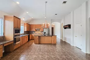 9901 Bundoran Dr, Austin, TX 78717 - Photo 12