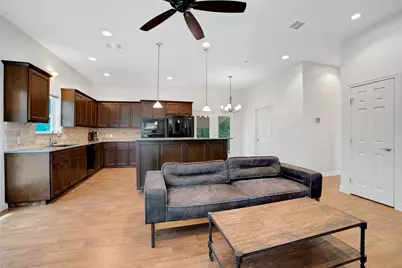 520 Double Eagle Ranch Drive, Cedar Creek, TX 78612 - Photo 14