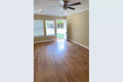 713 Harris Avenue, Austin, TX 78705 - Photo 4