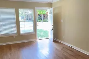 713 Harris Ave, Austin, TX 78705 - Photo 4