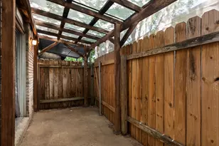 7409 Shadow Hill Dr, Austin, TX 78731 - Photo 14