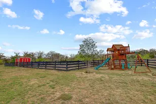 196 Milam Ln, Bastrop, TX 78602 - Photo 30