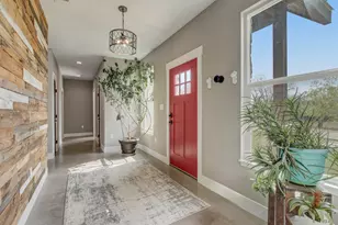 196 Milam Ln, Bastrop, TX 78602 - Photo 4