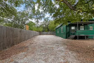 10614 Sunny Ln, Jonestown, TX 78645 - Photo 22