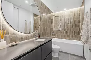 610 Davis St, Austin, TX 78701 - Photo 8