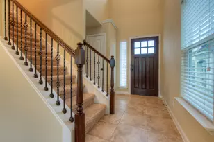 8608 White Ibis Dr, Austin, TX 78729 - Photo 2