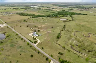 1854 Co Rd 464, Elgin, TX 78621 - Photo 30