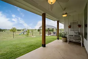 1854 Co Rd 464, Elgin, TX 78621 - Photo 24