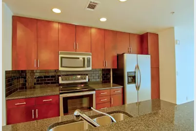 360 Nueces Street #913, Austin, TX 78701 - Photo 2